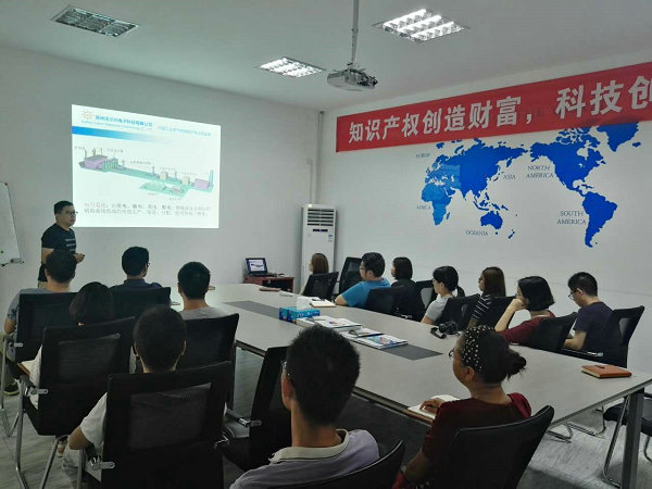 又到周末，豪门国际人忙啥呢