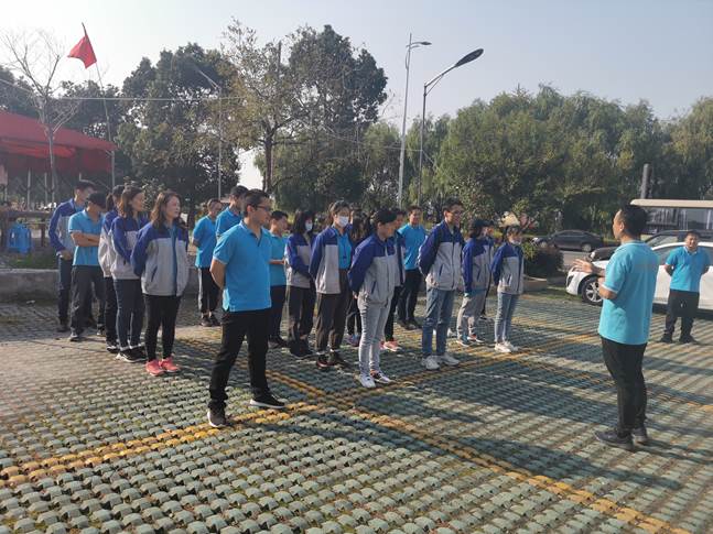 激发身体潜能 人生无限可能！---豪门国际14周年司庆暨环西山20km团建活动
