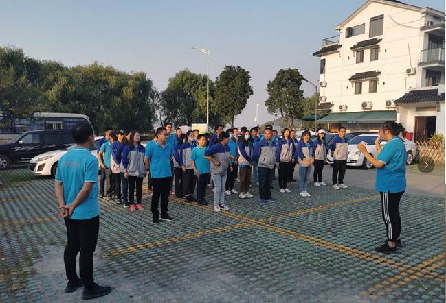 激发身体潜能 人生无限可能！---豪门国际14周年司庆暨环西山20km团建活动