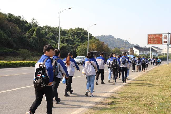 激发身体潜能 人生无限可能！---豪门国际14周年司庆暨环西山20km团建活动
